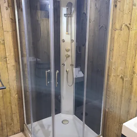 Maison Ideale Pour 2 Personnes, Garage Clos Et Wifi בית נופש Beauvoir-sur-Niort